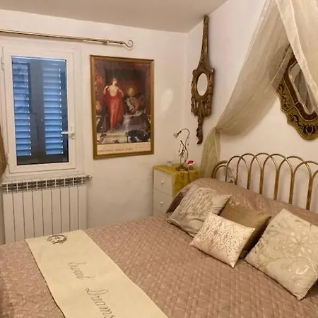 Apartment La Bella Vista Siena